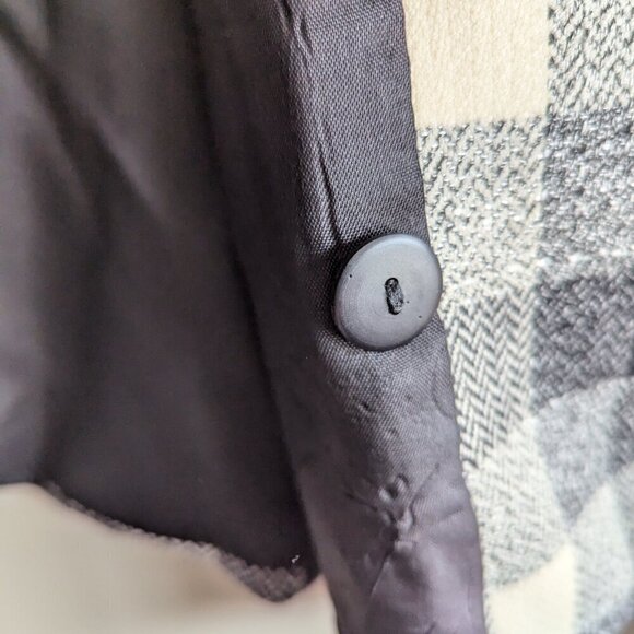 Vintage Checkered Blazer - Picture 8 of 9